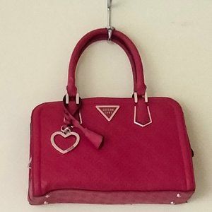 Guess Lyra Logo Small Society Satchel